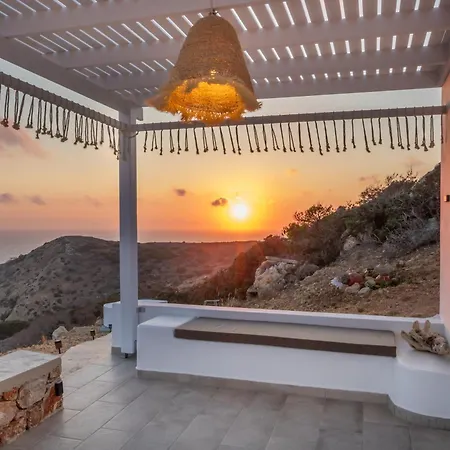 Апартаменты Mythos Above The Sunset *